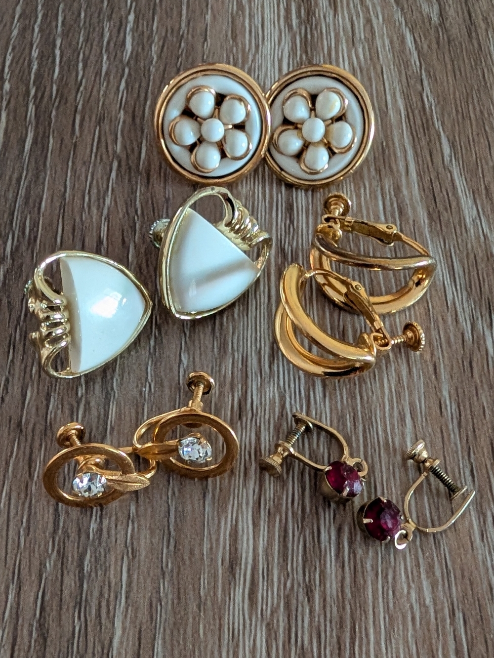 Vintage Van Dell & Napier Screw Back Earrings With Additional 3 Pair - Picture 10 of 11